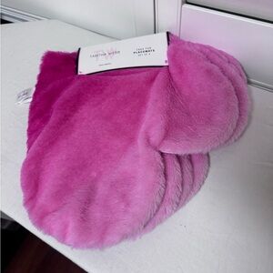 Valentine’s Heart Plate Settings by Tabitha Webb NWT